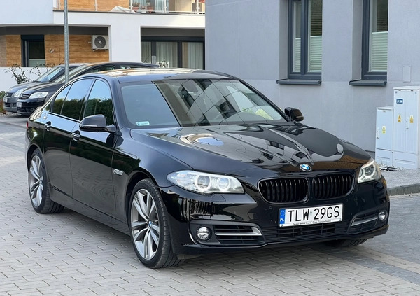 BMW Seria 5 cena 89400 przebieg: 74300, rok produkcji 2016 z Kielce małe 631